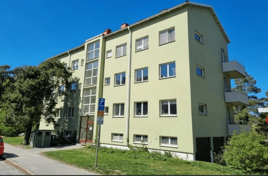 Brf Dörrar på glänt
